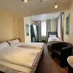 Hotel Monopol