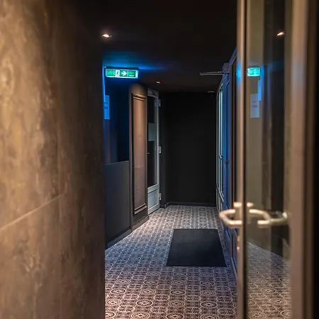 Adrett Koenigsallee Hotel 3*
