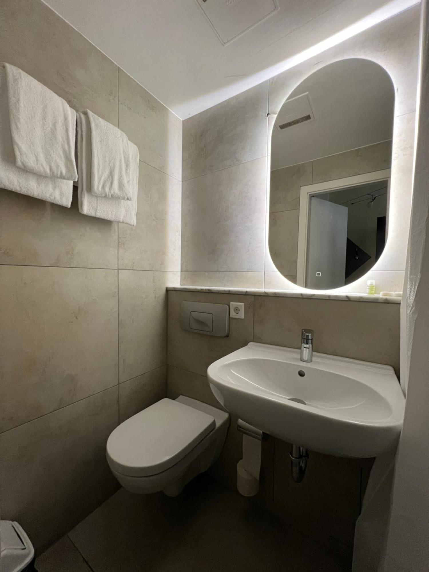 Monopol Centre Düsseldorf