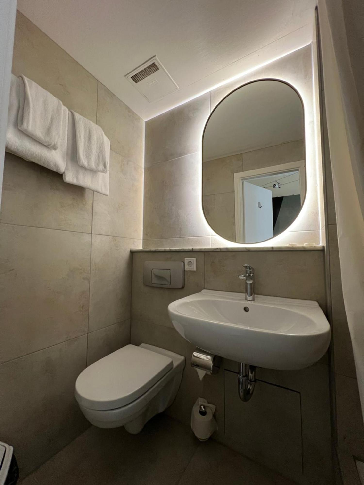 Hotel Monopol Centre