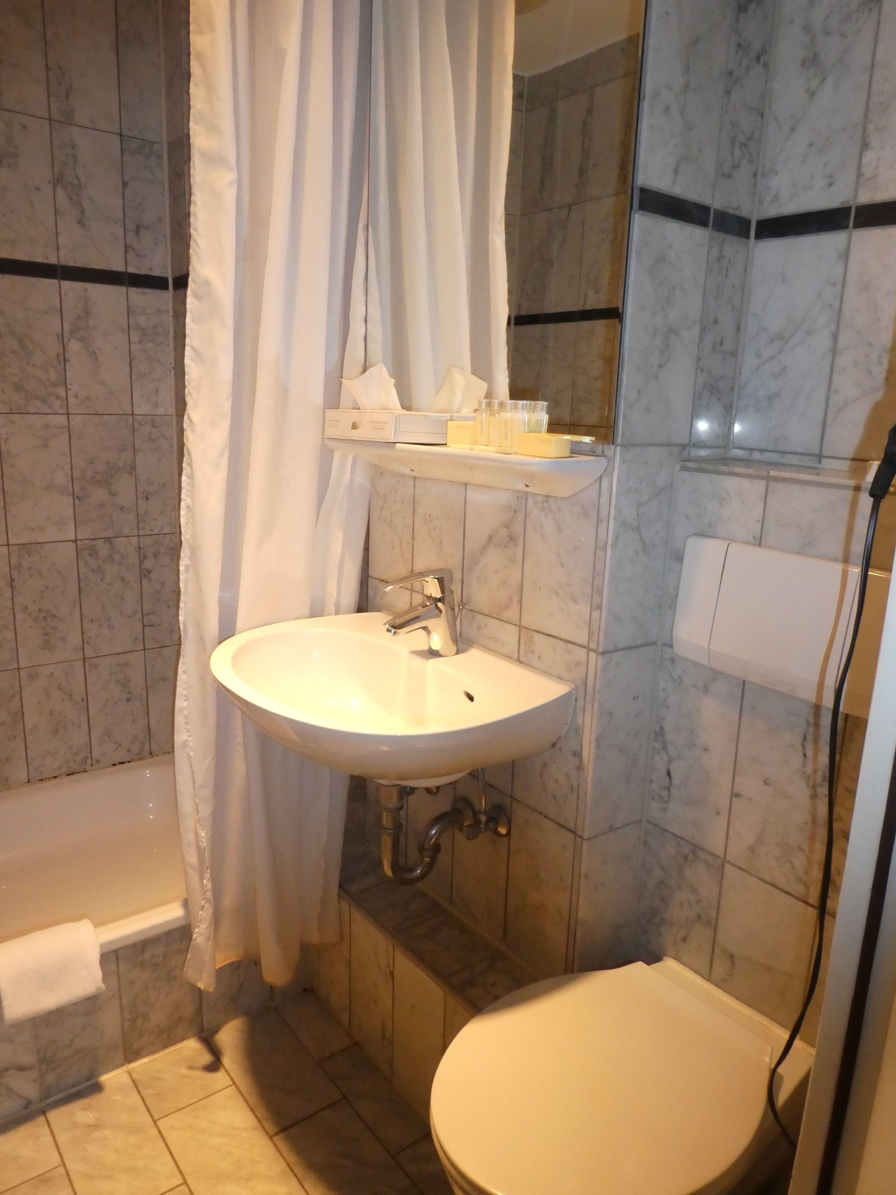 Monopol Centre Hotel Düsseldorf