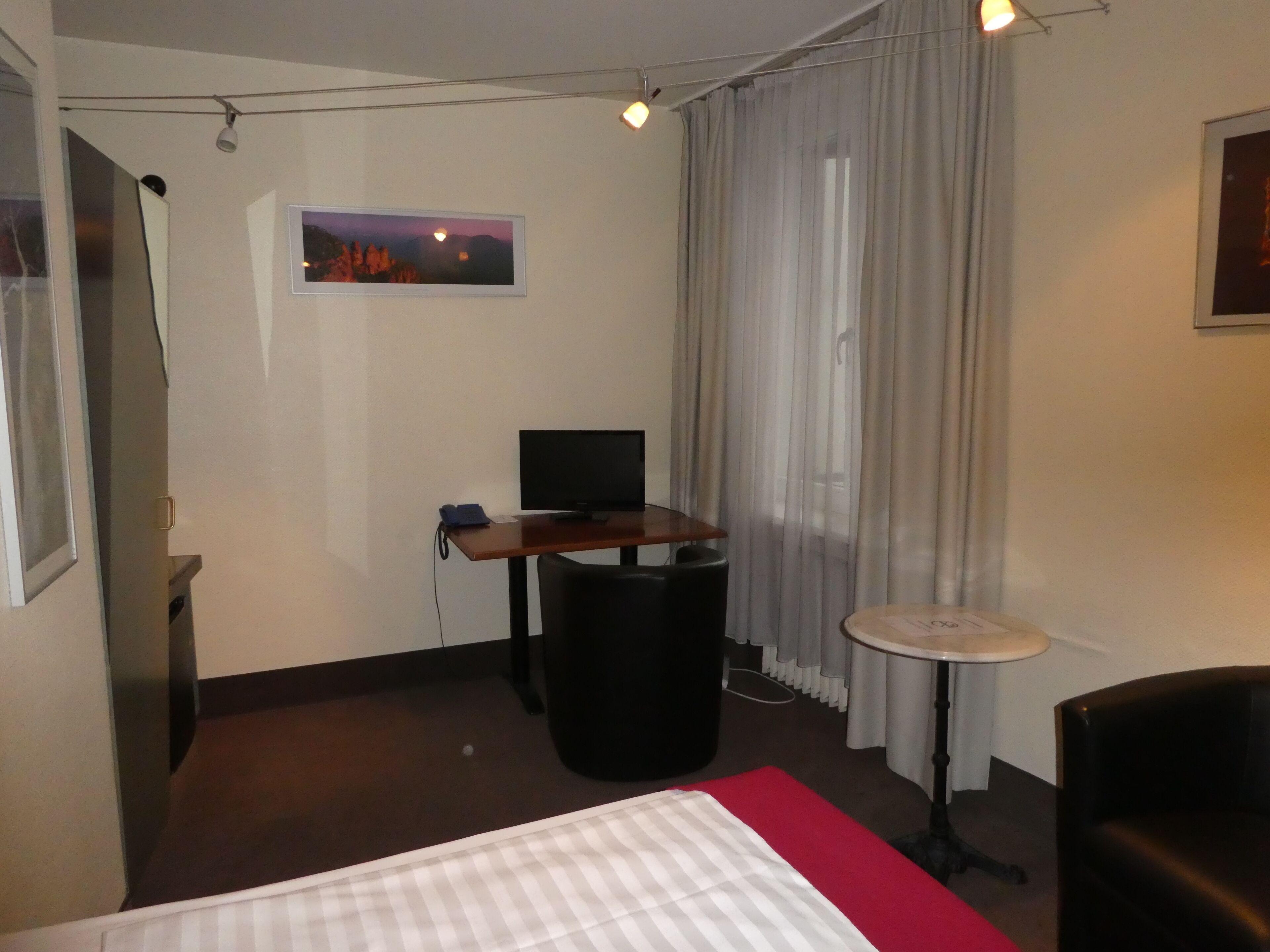 Hotel Adrett Königsallee 3*