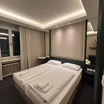 Adrett Hotel Koenigsallee