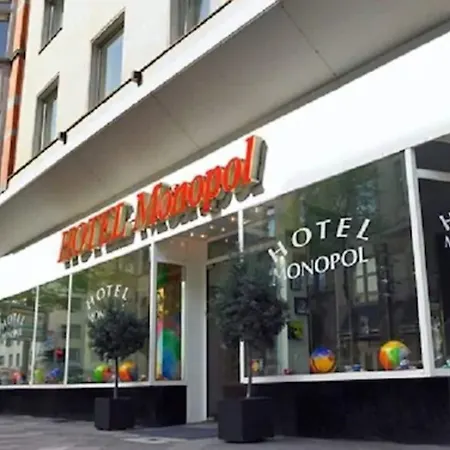 Adrett Königsallee 3*