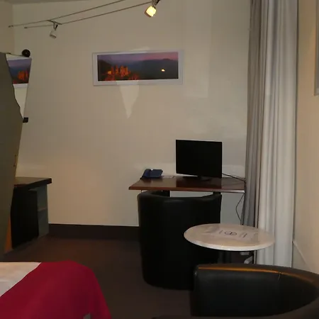 Adrett Königsallee Hotel 3*