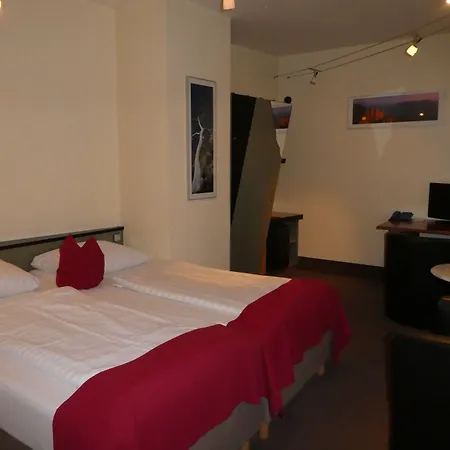 Hotel Adrett Königsallee 3*