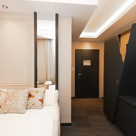 Adrett Königsallee Hotel 3*