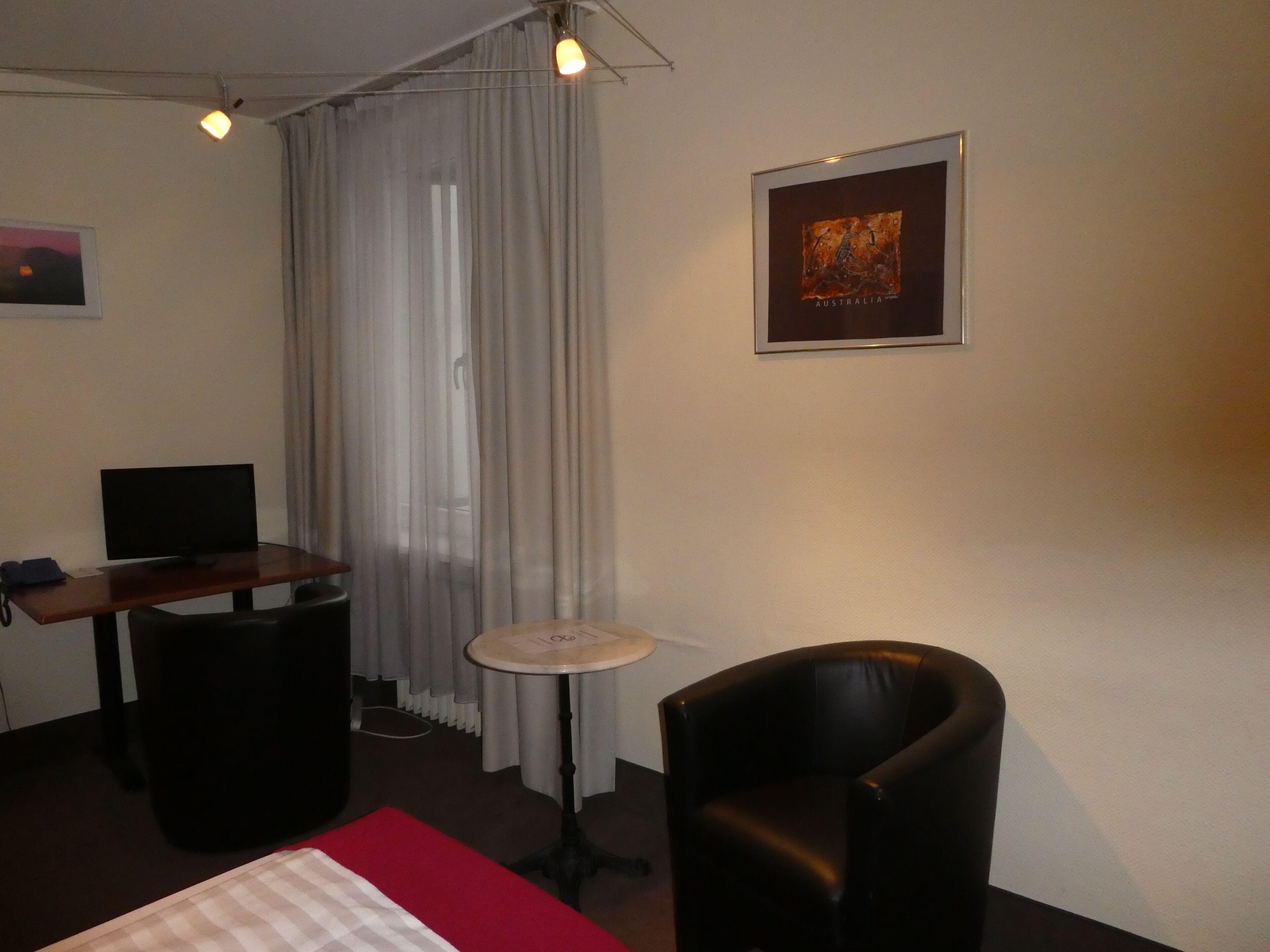 Hotel Adrett Koenigsallee 3*