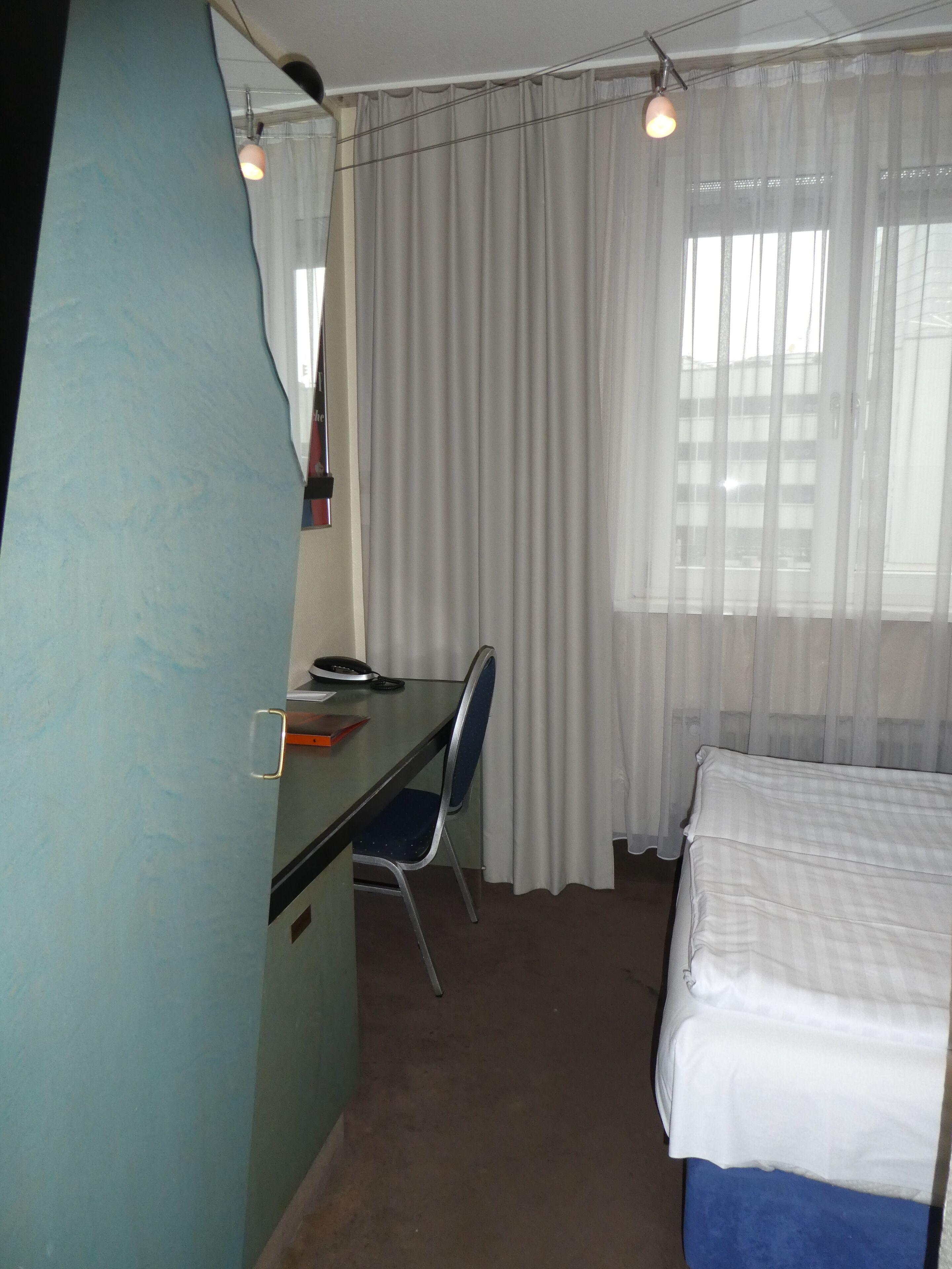 Adrett Koenigsallee 3* Düsseldorf