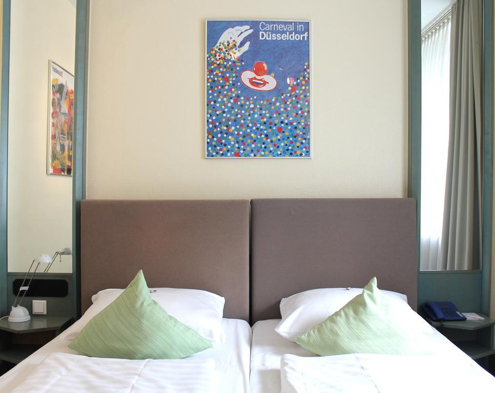 Hotel Adrett Koenigsallee